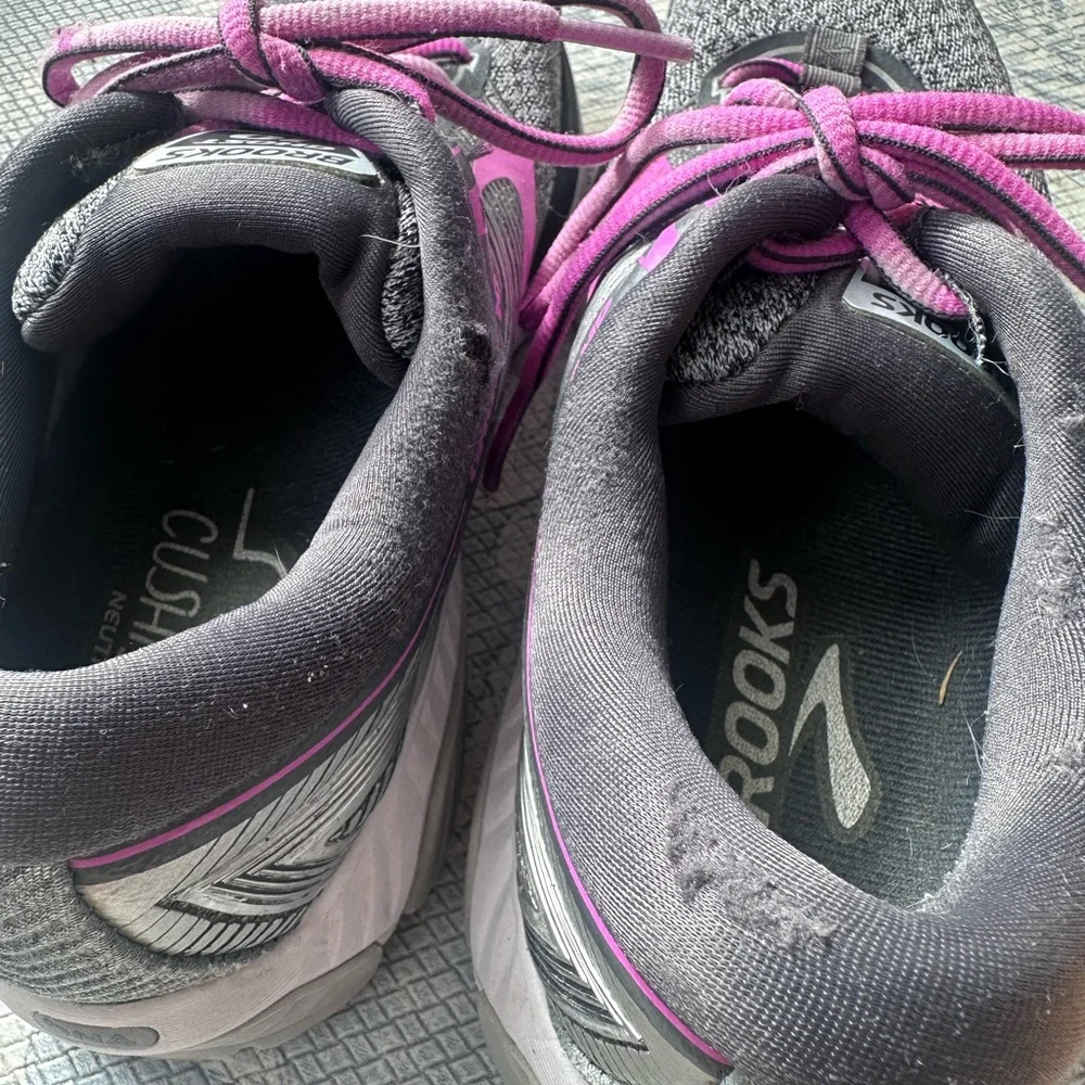 Brooks Ghost 10 Women's Grey Purple Lace-up Athletic Running Shoes - Size 7.5 - Picture 3 of 9